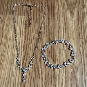 VINTAGE RHINESTONE SILVER-TONE Y 18" NECKLACE AND 7.5" BRACELET